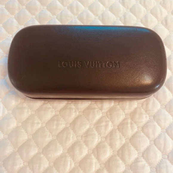 AUTHENTIC Louis Vuitton sunglasses - Picture 2 of 7